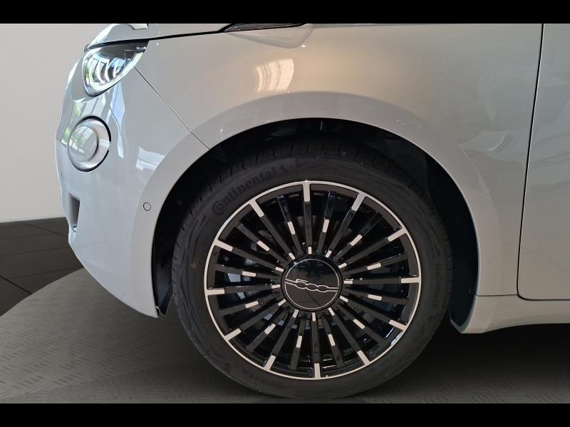 Image FIAT 500C e 118ch La Prima