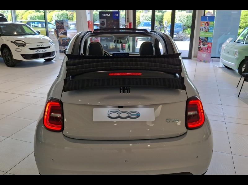 Image FIAT 500C e 118ch La Prima