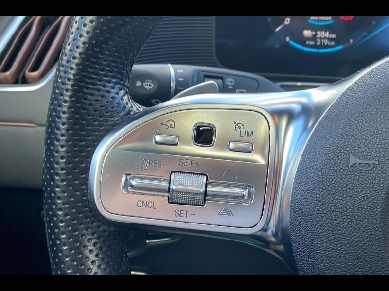 Image MERCEDES-BENZ EQC 400 408ch AMG Line 4Matic 11cv