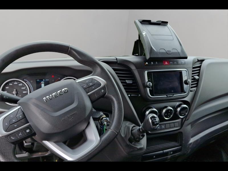 Image IVECO Daily 35S Fg 35S16 V12