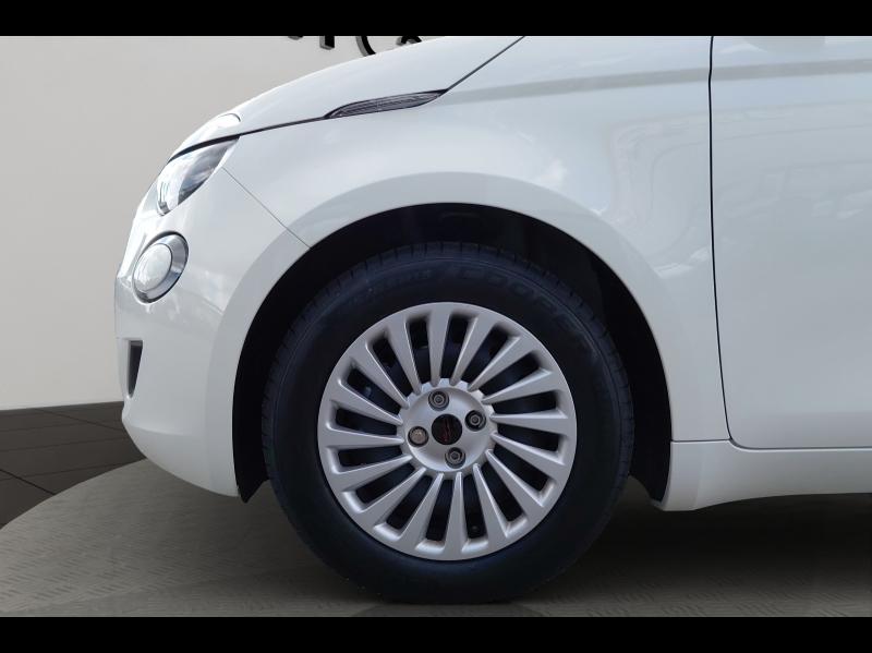 Image FIAT 500 e 118ch (RED) MY23