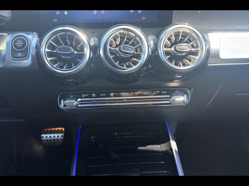 Image MERCEDES-BENZ GLB 200 d 150ch AMG Line 8G-DCT