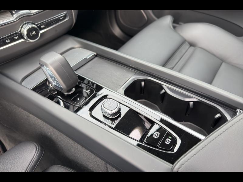 Image VOLVO XC60 T6 Hybride Rechargeable 253 + 145ch Plus Style Chrome Geartronic 8 AWD