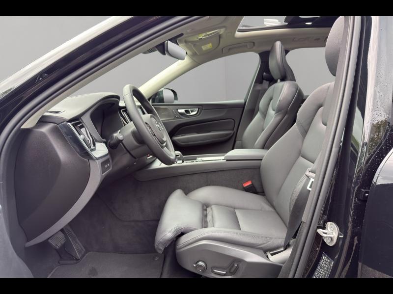 Image VOLVO XC60 T6 Hybride Rechargeable 253 + 145ch Ultra Style Dark Geartronic 8 AWD