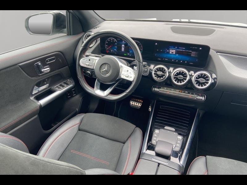Image MERCEDES-BENZ GLA 250 e 160+102ch AMG Line 8G-DCT