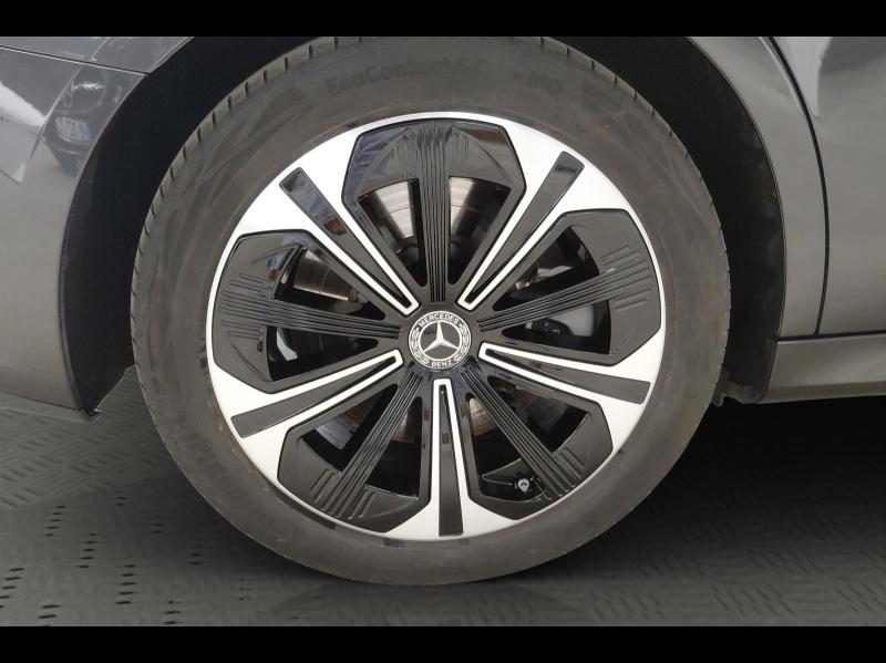 Image MERCEDES-BENZ Classe E 300 e 204+129ch Avantgarde Line 4Matic 9G-Tronic