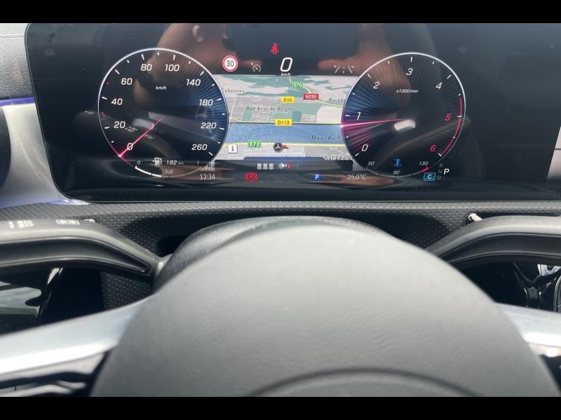 Image MERCEDES-BENZ CLA 200 d 150ch AMG Exclusive Design 8G-DCT