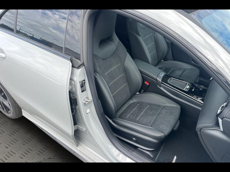 Image MERCEDES-BENZ CLA 200 d 150ch AMG Exclusive Design 8G-DCT