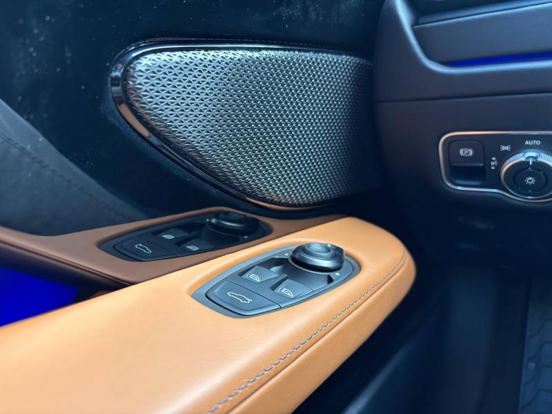 Image ASTON MARTIN DB12 V8 4.0 680ch BVA8