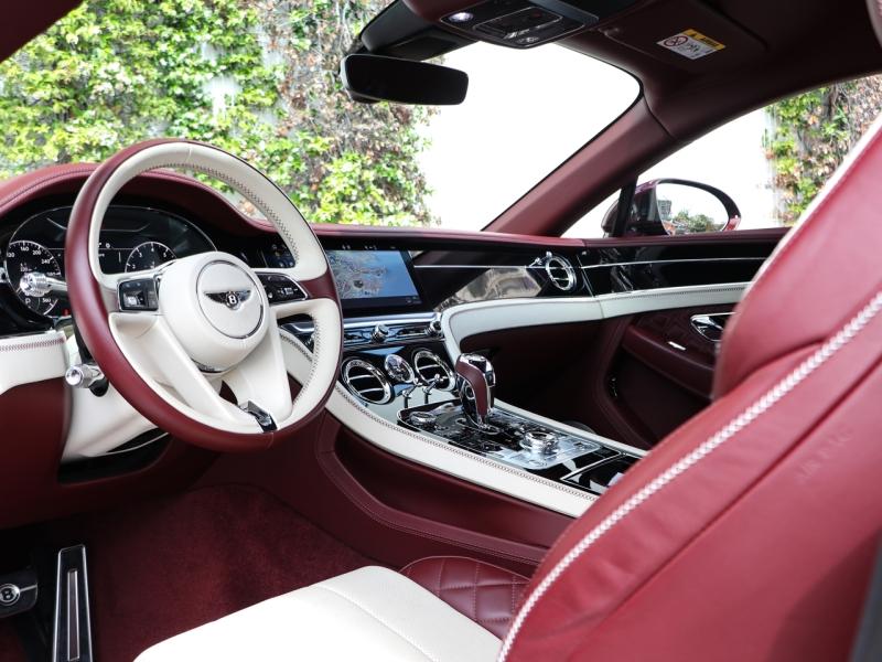 Image BENTLEY CONTINENTAL GT V8 4.0 550ch