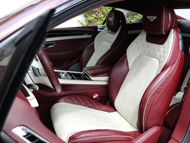 Image BENTLEY CONTINENTAL GT V8 4.0 550ch