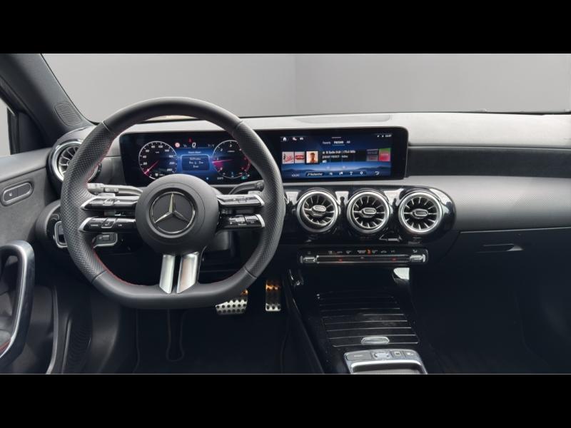 Image MERCEDES-BENZ Classe A 200 163ch AMG Line 7G-DCT