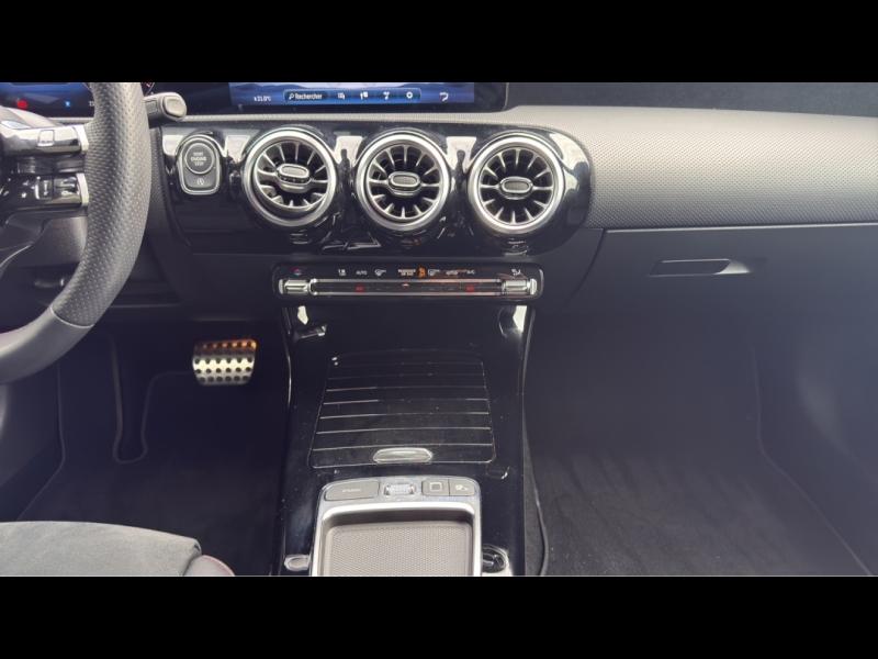 Image MERCEDES-BENZ Classe A 200 163ch AMG Line 7G-DCT