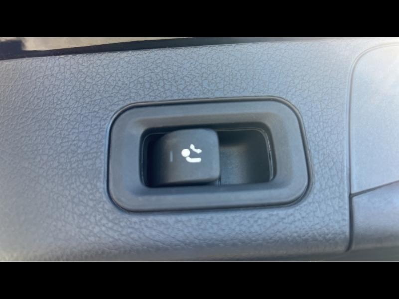 Image MERCEDES-BENZ GLB 220d 190ch AMG Line 4Matic 8G DCT