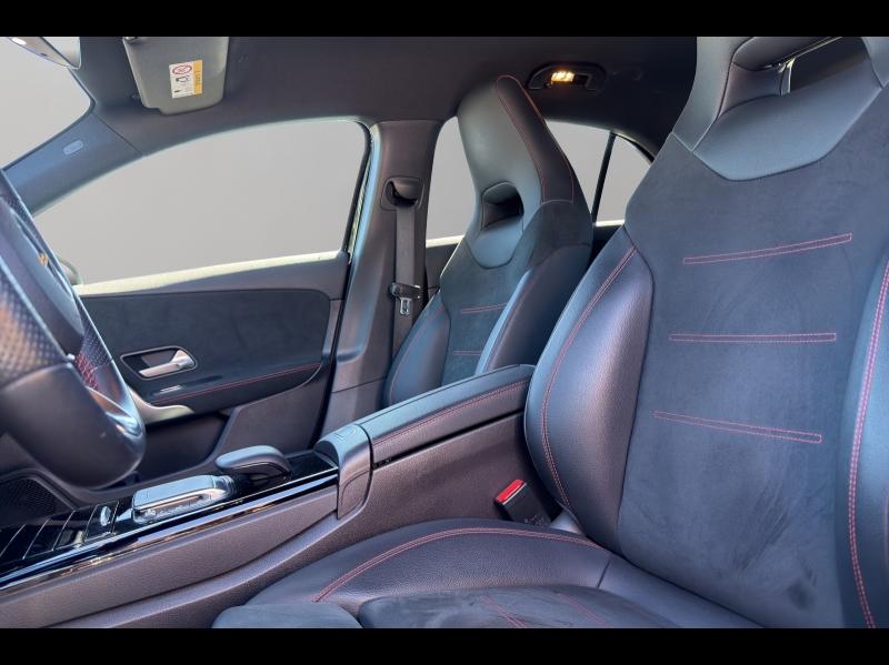 Image MERCEDES-BENZ Classe A 200 163ch AMG Line 7G-DCT 9cv