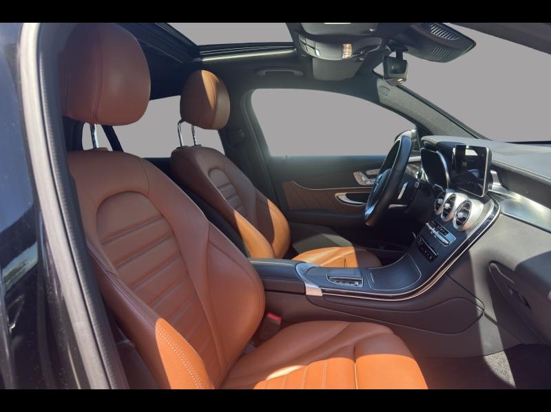 Image MERCEDES-BENZ GLC Coupé 300 de 194+122ch AMG Line 4Matic 9G-Tronic