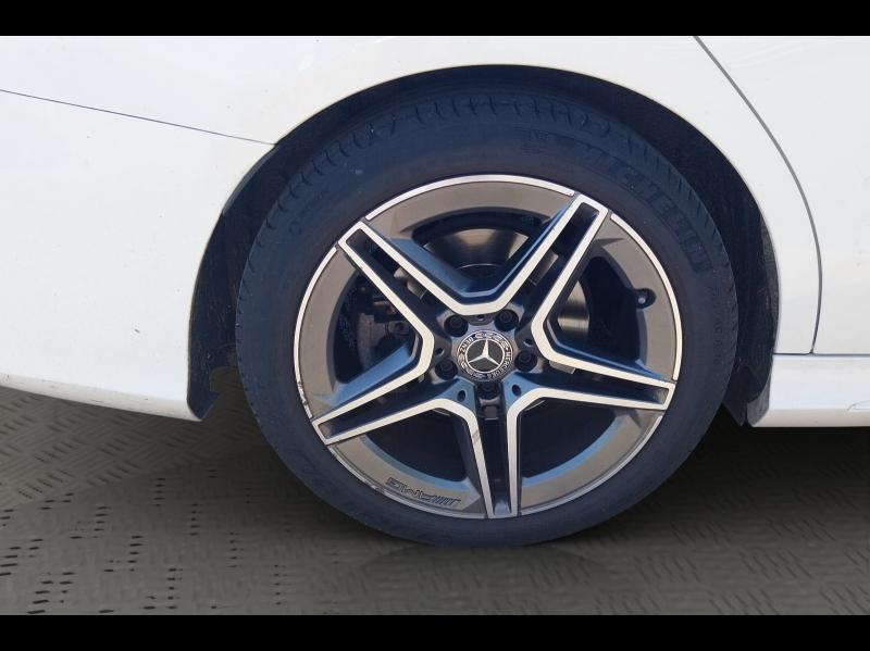 Image MERCEDES-BENZ Classe C 220 d 200ch AMG Line