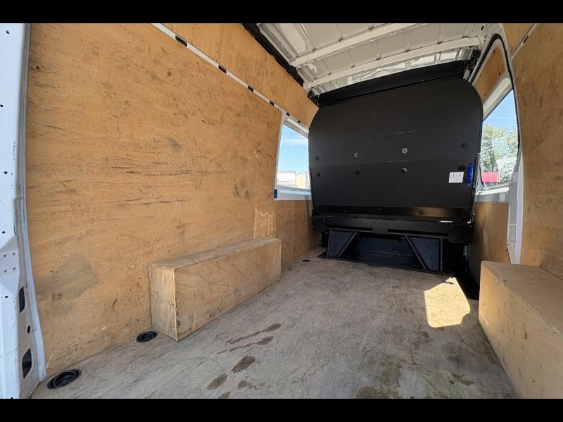 Image MERCEDES-BENZ Sprinter Fg 315 CDI 37 3T5 First Propulsion cabine approfondie 7 places