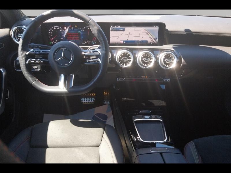Image MERCEDES-BENZ Classe A 250 e Hybrid EQ 163+109ch AMG Line 8G-DCT