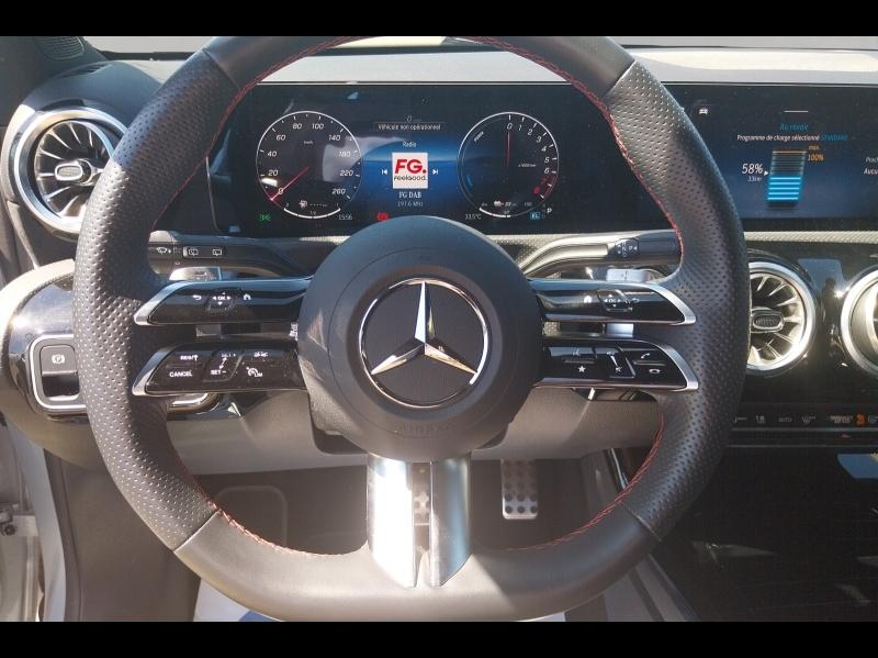 Image MERCEDES-BENZ Classe A 250 e Hybrid EQ 163+109ch AMG Line 8G-DCT