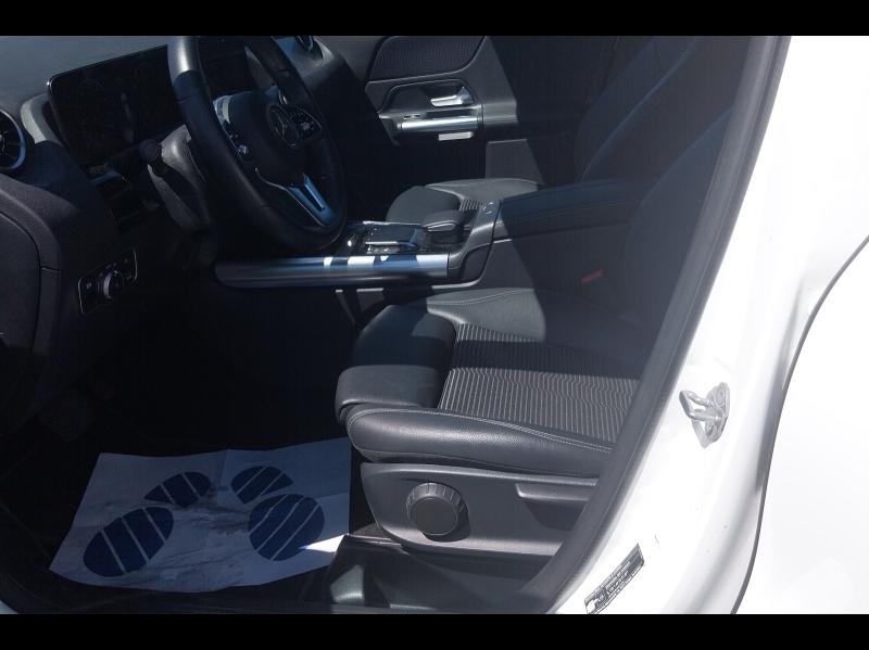 Image MERCEDES-BENZ GLA 200 d 150ch Progressive Line 8G-DCT