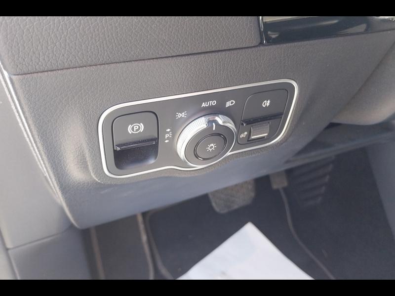 Image MERCEDES-BENZ GLA 200 d 150ch Progressive Line 8G-DCT