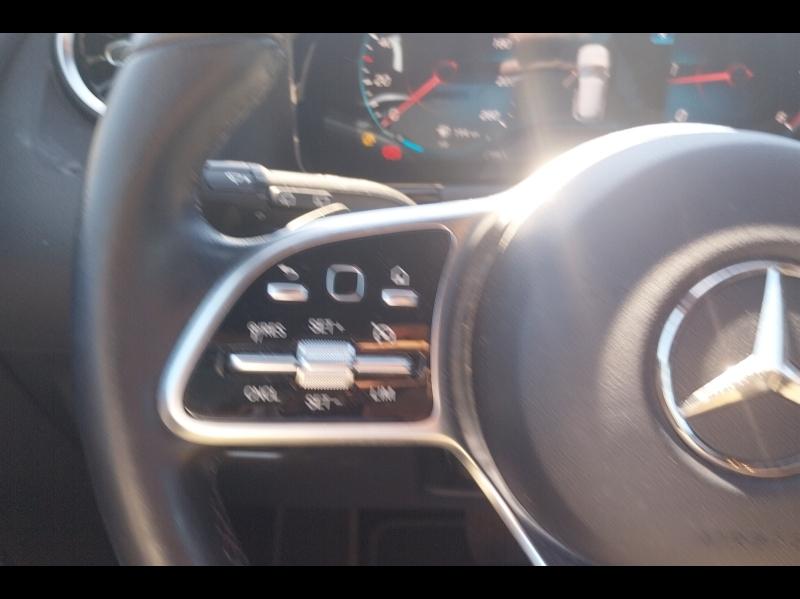 Image MERCEDES-BENZ GLA 200 d 150ch Progressive Line 8G-DCT