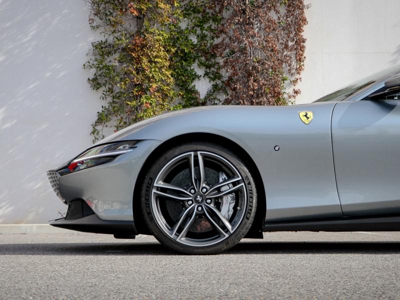 Image FERRARI ROMA V8 Biturbo 3.9