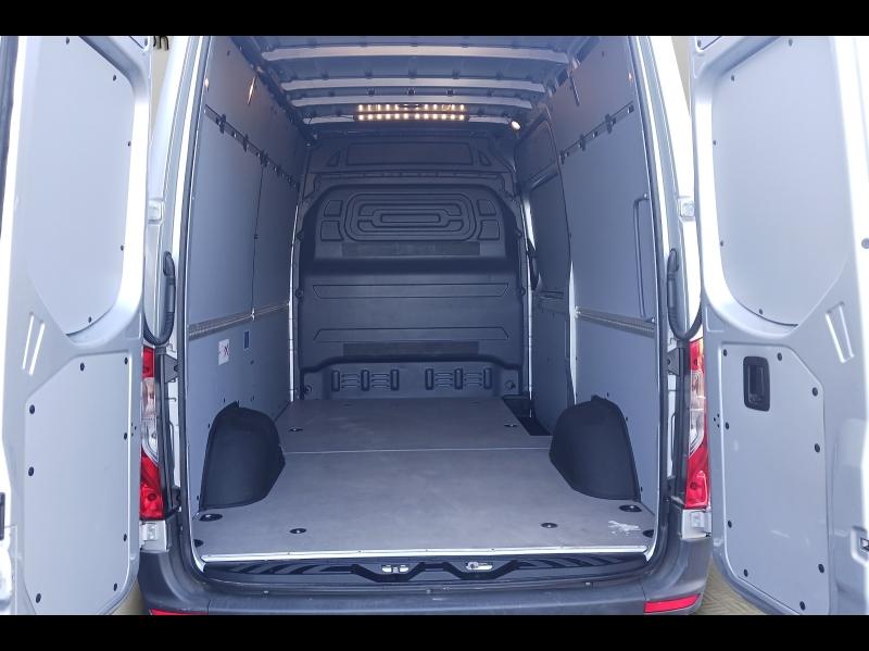 Image MERCEDES-BENZ Sprinter Fg 317 CDI 37 3T5 Base