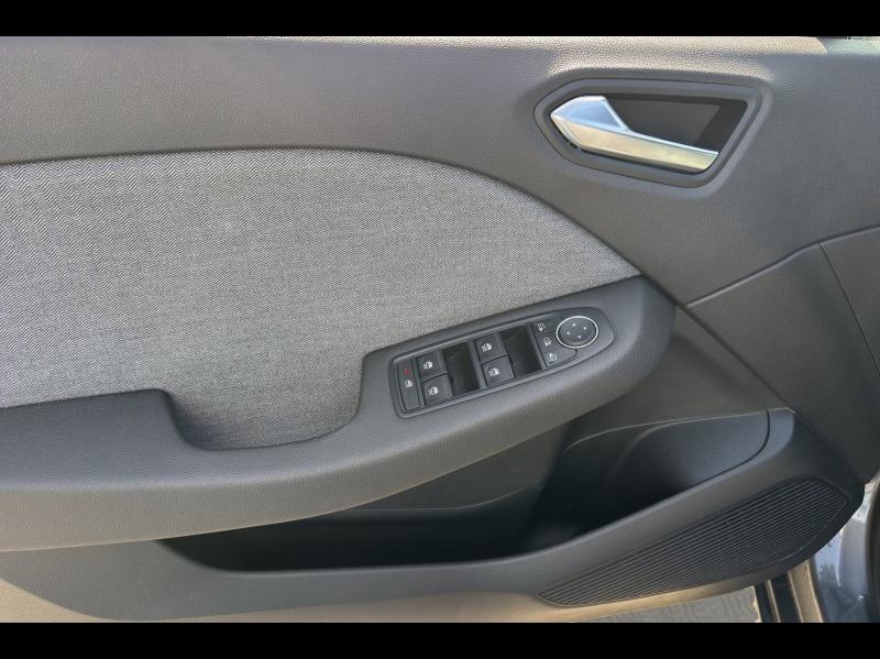 Image RENAULT Clio 1.0 TCe 90ch Techno - 25