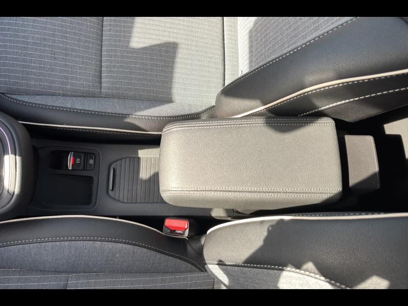 Image RENAULT Clio 1.0 TCe 90ch Techno - 25