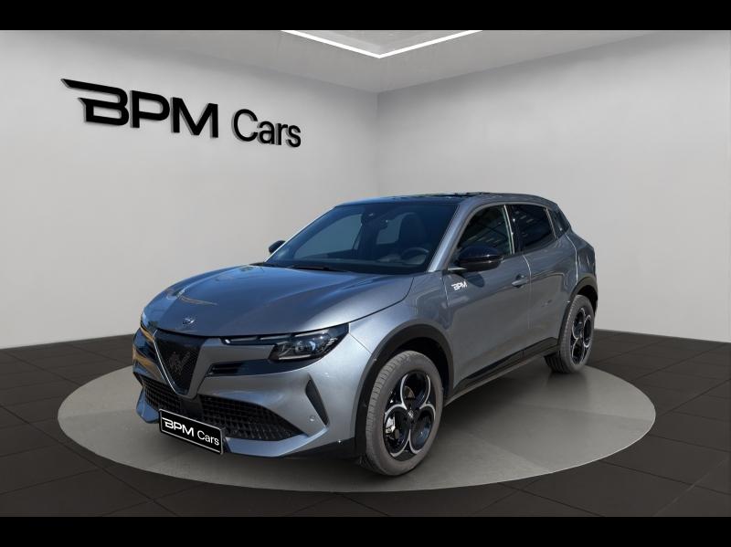 Photo ALFA ROMEO Junior 1.2 Ibrida 136ch Premium DCT6 Q4
