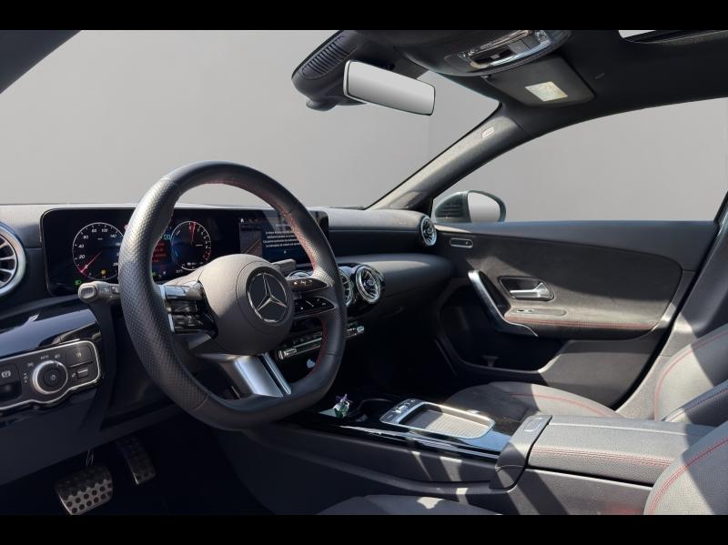 Image MERCEDES-BENZ Classe A 250 e Hybrid EQ 163+109ch AMG Line 8G-DCT
