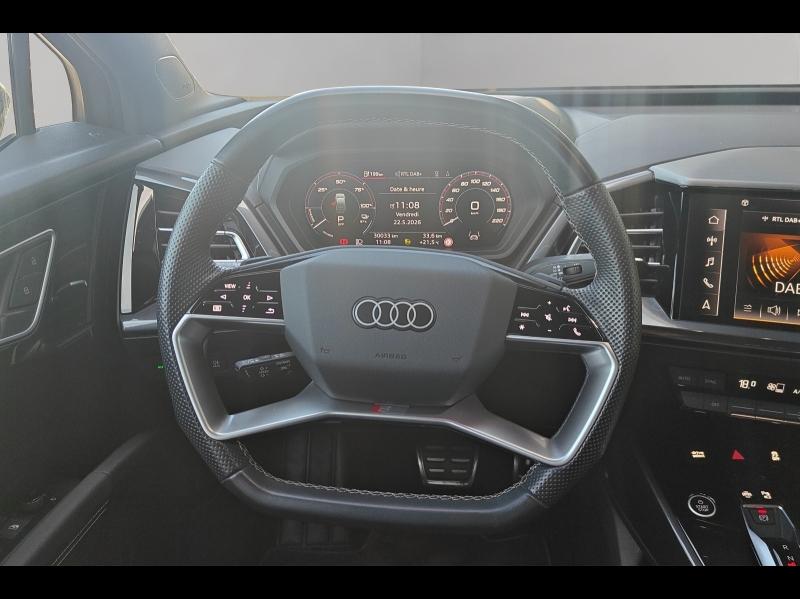 Image AUDI Q4 e-tron 40 e-tron 204ch S line