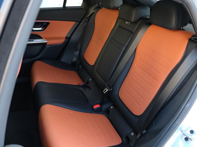 Image MERCEDES-BENZ GLC Coupé 220 d 197ch AMG Line 4Matic 9G-Tronic