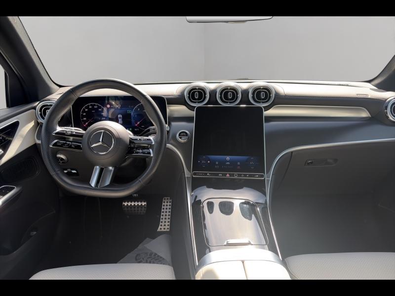 Image MERCEDES-BENZ GLC 220 d 197ch AMG Line 4Matic 9G-Tronic