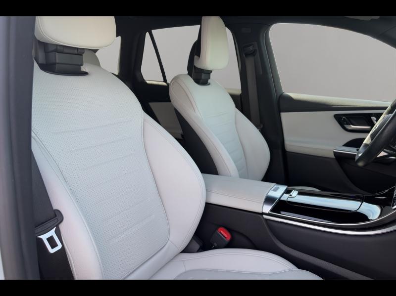 Image MERCEDES-BENZ GLC 220 d 197ch AMG Line 4Matic 9G-Tronic