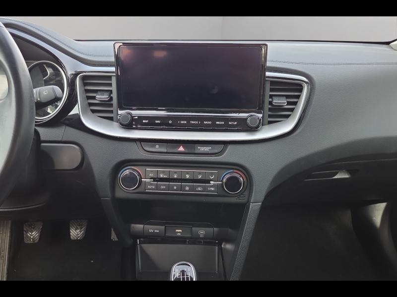 Image KIA Ceed SW 1.6 CRDI 136ch MHEV Active Business DCT7