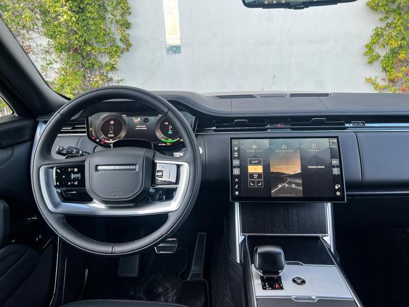 Image LAND-ROVER Range Rover 3.0 P550e 550ch PHEV SV SWB