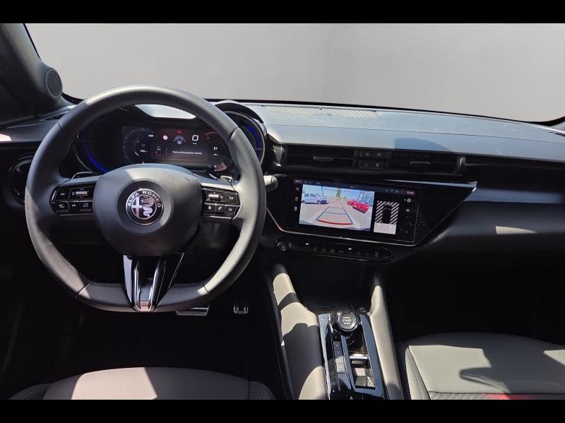 Image ALFA ROMEO Junior 1.2 Ibrida 136ch Premium DCT6 Q4