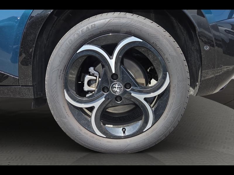 Image ALFA ROMEO Junior 1.2 Ibrida 136ch Premium DCT6 Q4