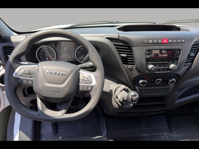 Image IVECO Daily CCb 35-160H 3.0 / 35C16 / BENNE & COFFRE / 2022 / 160CH /