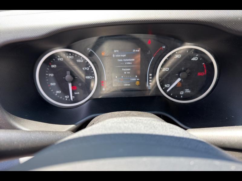 Image IVECO Daily CCb 35-160H 3.0 / 35C16 / BENNE & COFFRE / 2022 / 160CH /