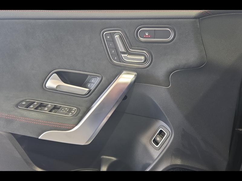 Image MERCEDES-BENZ CLA 200 d 150ch AMG Line 8G-DCT