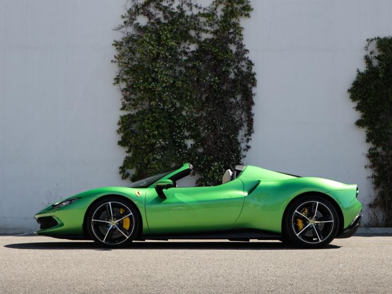 Image FERRARI 296 GTS V6 Biturbo 3.0