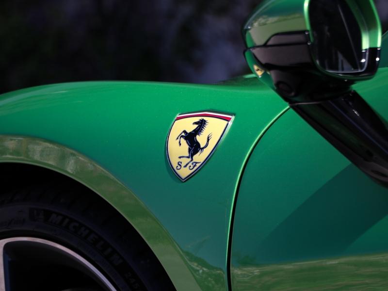 Image FERRARI 296 GTS V6 Biturbo 3.0