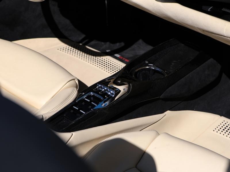 Image FERRARI 296 GTS V6 Biturbo 3.0
