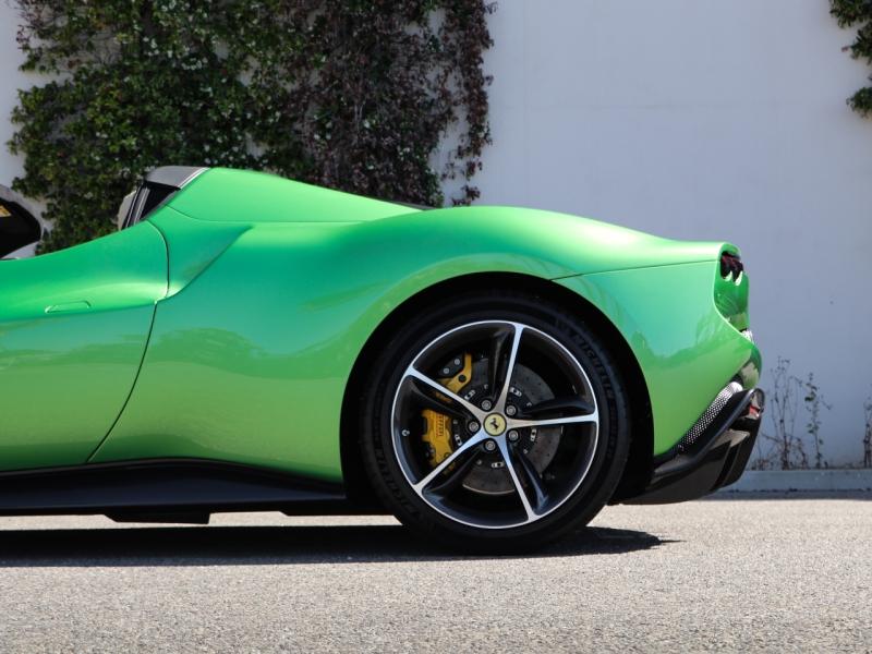 Image FERRARI 296 GTS V6 Biturbo 3.0