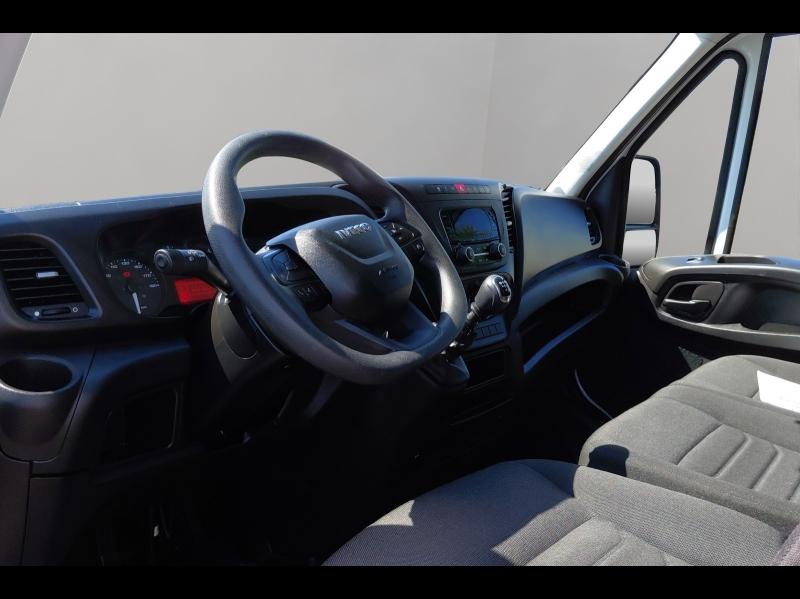Image IVECO Daily CCb 35C16H3.0 D empattement 4100