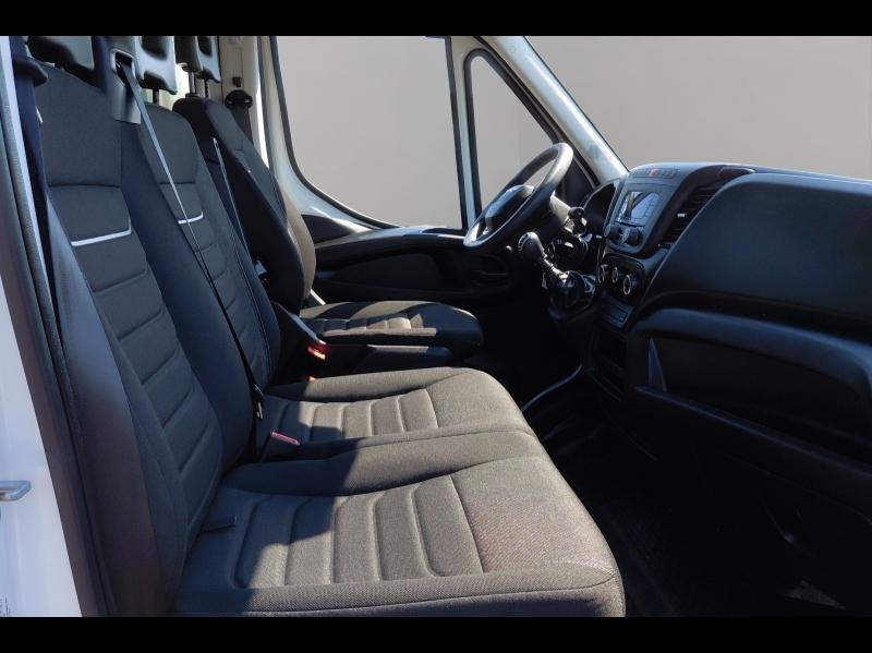 Image IVECO Daily CCb 35C16H3.0 D empattement 4100